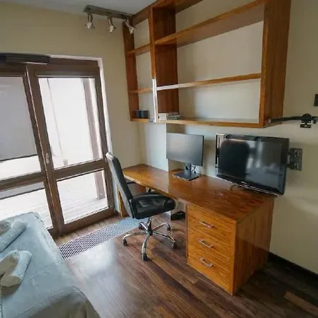Before Making A Request, Read My Host Profile At Bottom Of Page # Gieldowa Penthouse *